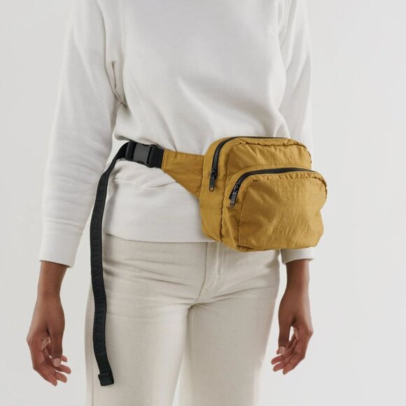 NWT Baggu Fanny Pack - Camel - Picture 6 of 7